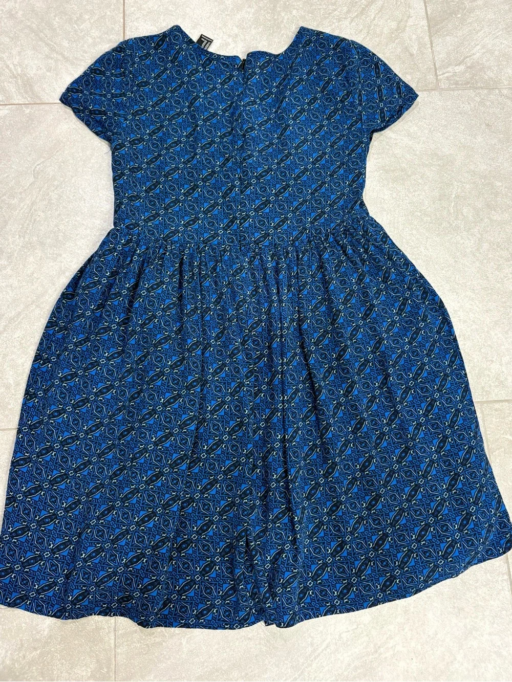 Forever 21 Blue Geometric Fit & Flare Dress Size XS